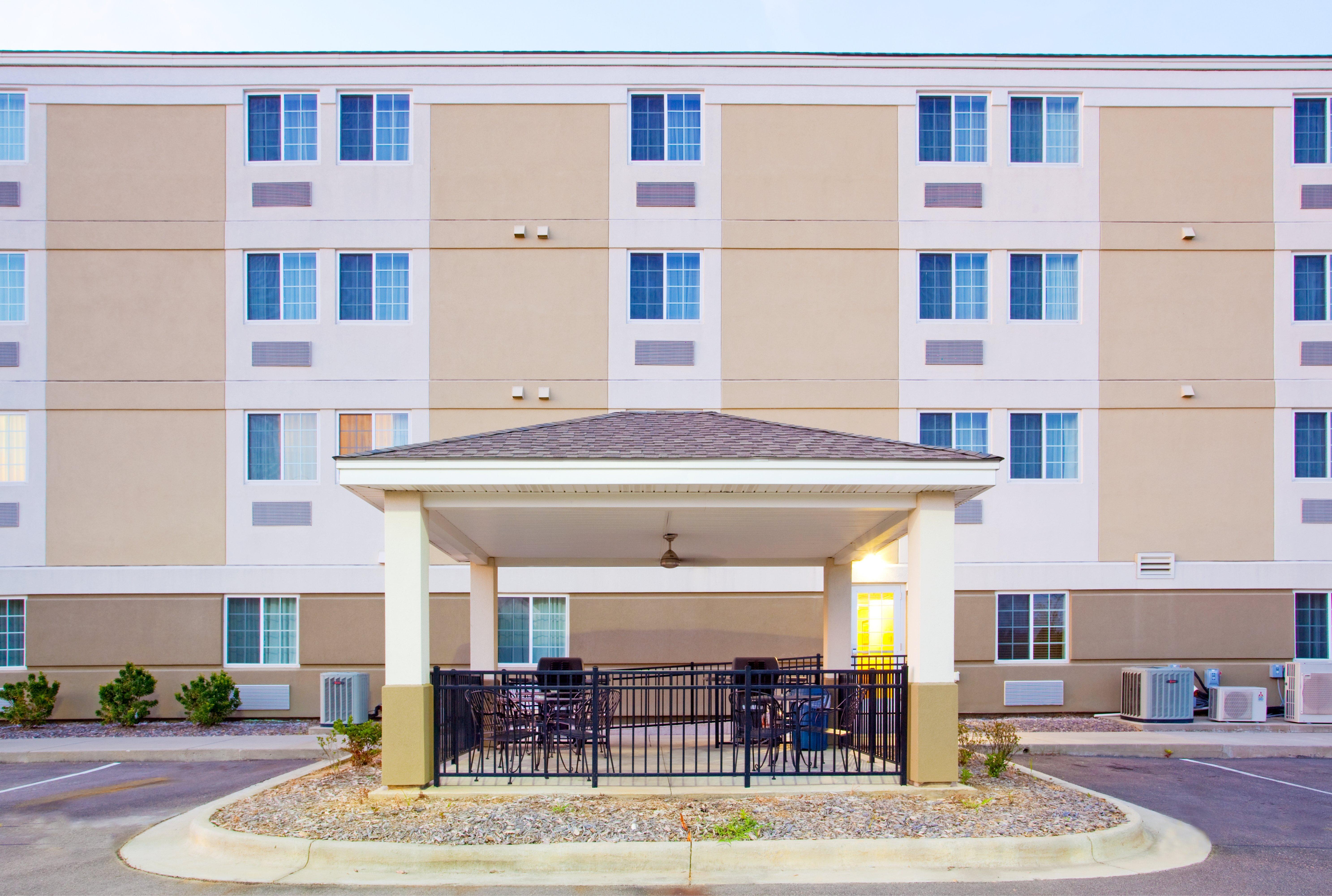 Candlewood Suites Wilson By Ihg Exterior photo