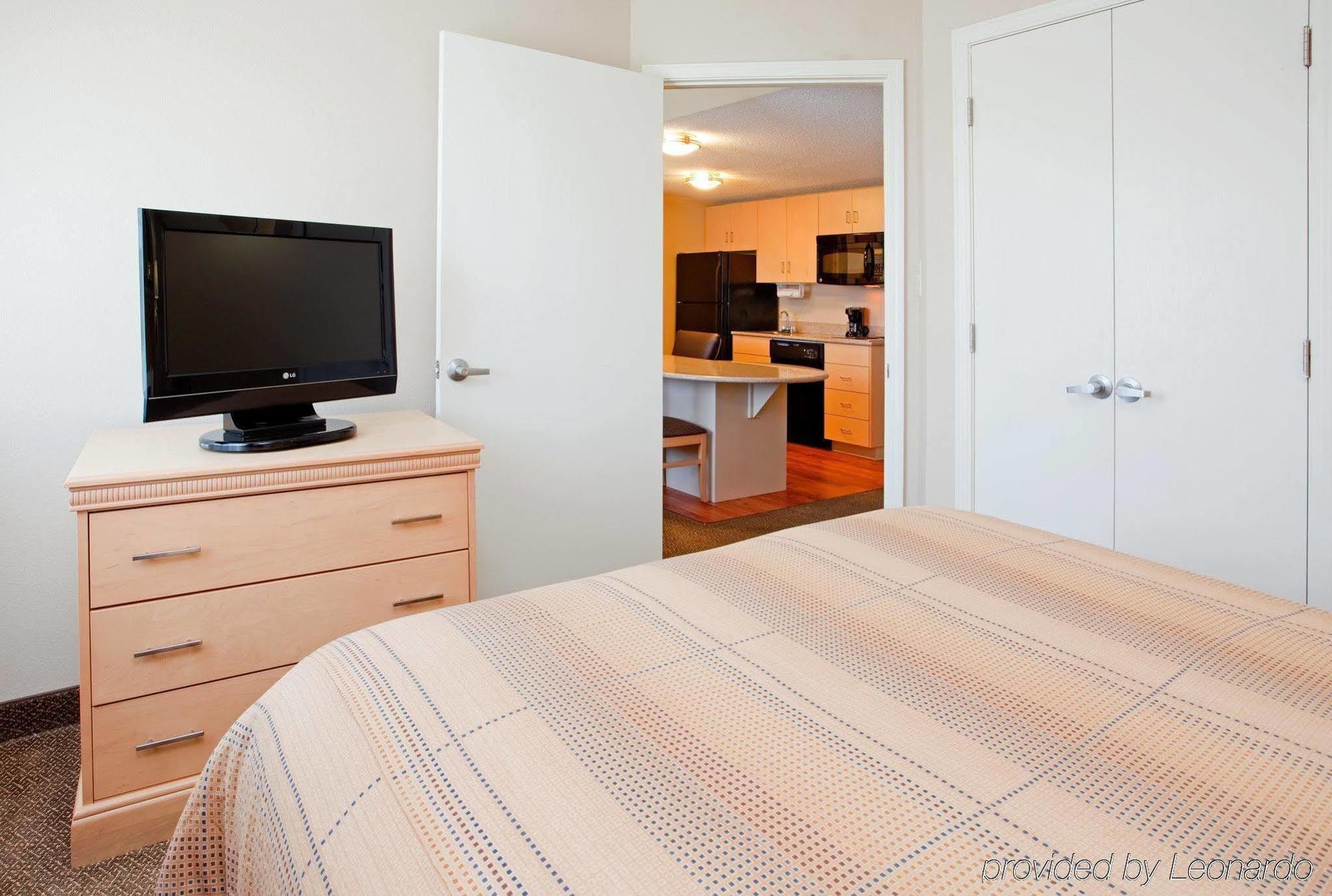 Candlewood Suites Wilson By Ihg Exterior photo